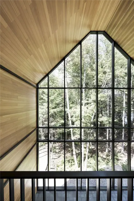 Les Marais Black Alain Carle Architecte - кадр