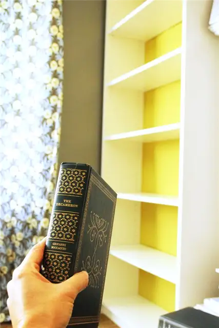 Как разгрузить книжную полку - цвет