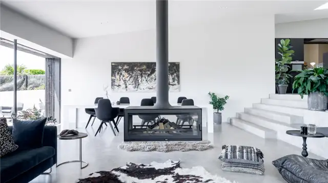 The Early Risers Interior Design - подвесной камин