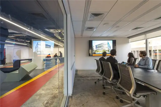 ARUP Downtown Los Angeles Дизайн интерьера переговорной комнаты