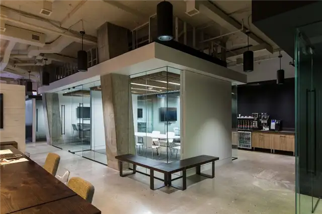 Конференц-зал FORM Architects Offices
