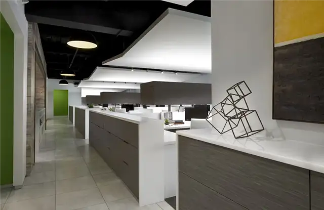 Открытое пространство офиса Charles Vincent George Architects
