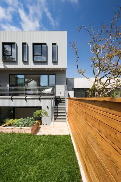 Маленький и современный дом Noe Valley от designpad architecture