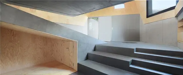 Casa Curved Switerland от Daluz Gonzalez Architekten - полы