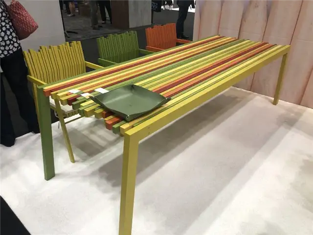 Стол Twist colorgul outdoot
