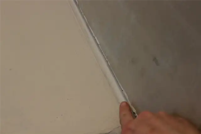 Нанесите четвертый слой Ardex