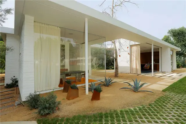 Терраса Surf House by Feldman Architecture с видом на океан