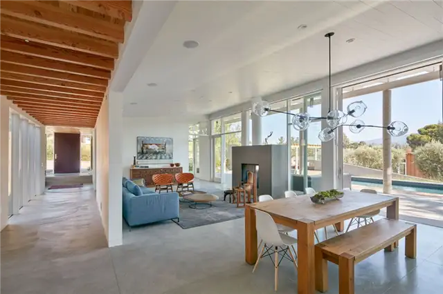 Терраса Surf House by Feldman Architecture с видом на океан