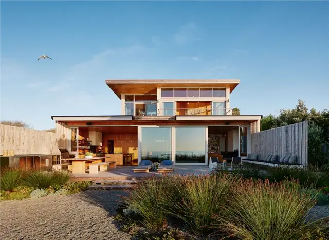 Surf House by Feldman Architecture вид спереди