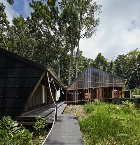 Дом Cape Tribulation Off Grid от M3 architecture