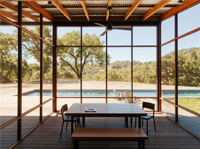 Лагерь Baird Off Grid - Malcolm Davis Architecture Солнечная комната