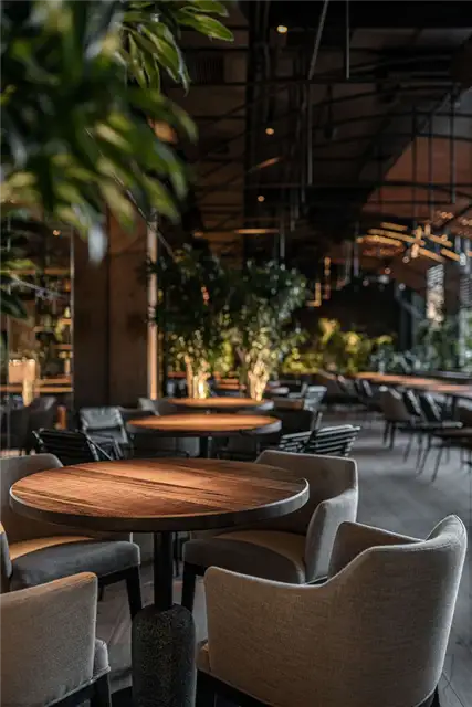 Par Bar, дизайн студии YoDezeen в Киеве, Украина - пышные растения