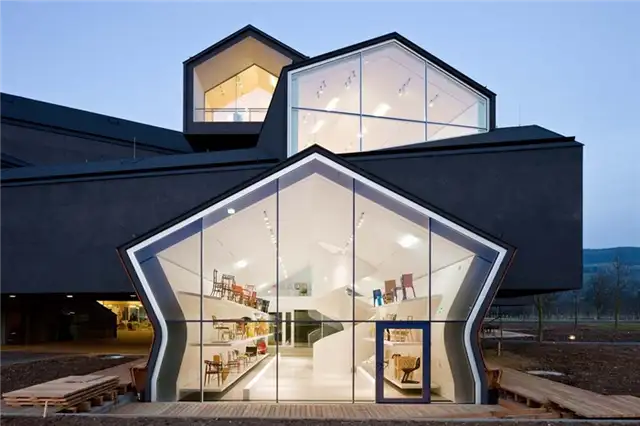 Здание VitraHaus Stacked от Herzog and de Meuron