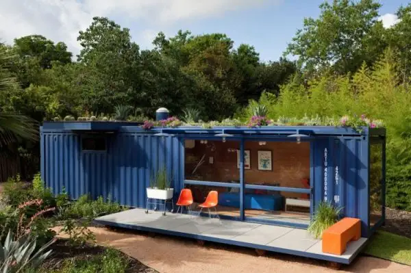 Shipping-Container-Guest-House2