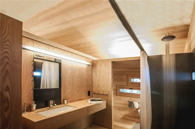 Tyrol-alpine-lodge-bathroom-vanity