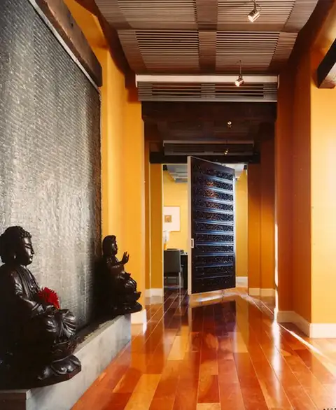 budha-hallway-design