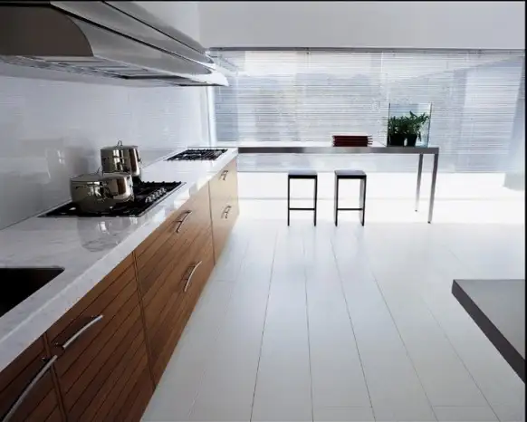 white-kitchen-582x466