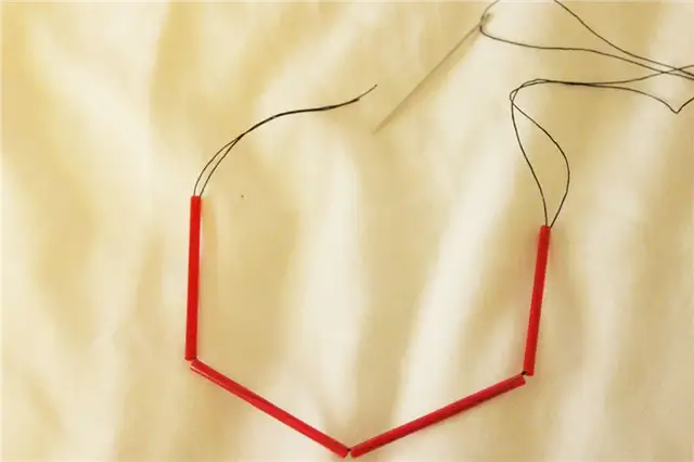 DIY (своими руками) Goemetric Straw Ornaments - Начните с вдевания нитки в иголку