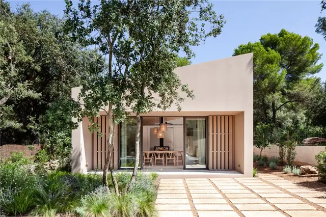 RiM House by RM Arquitectura вид спереди