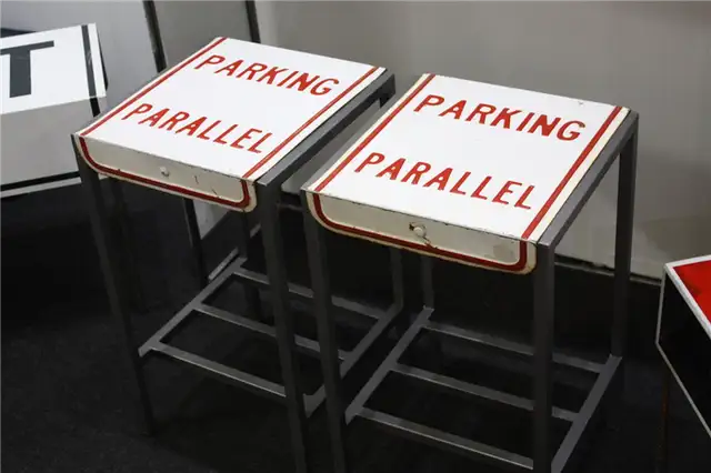 Joseph Dermody Atsy Stool с индустриальным дизайном