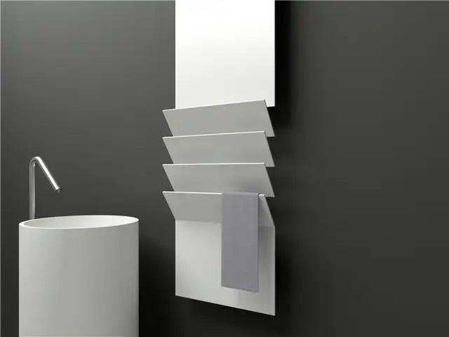 griffe-aluminium-towel-warmer-flaps