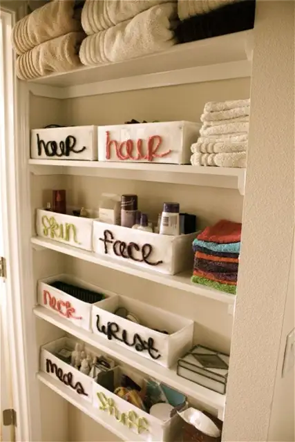 Label-box-Clever-Closet-Organization