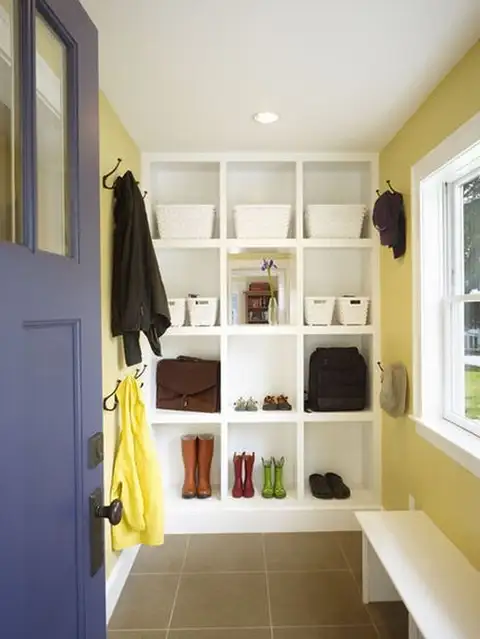 mudroom-cubbies-storage