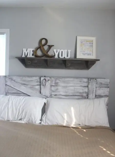 DIY (своими руками)-headboard-and-wall-mounted-shelf