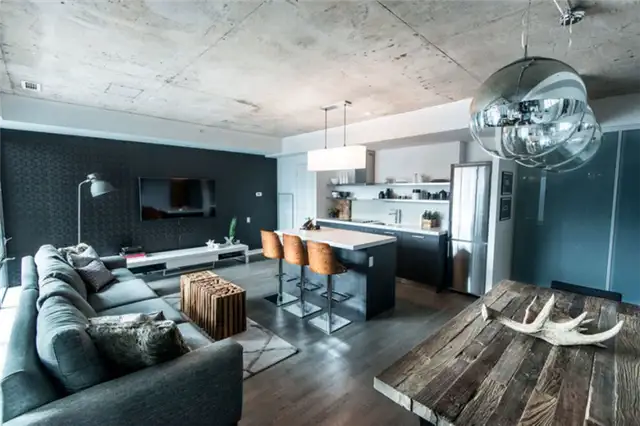 toronto-loft-open-space-living-area