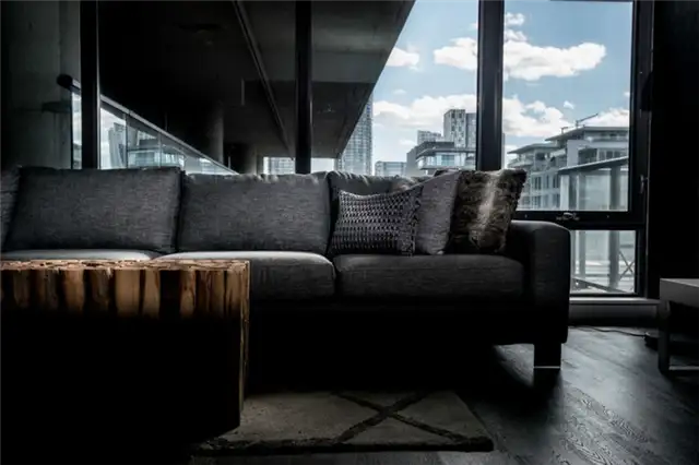 toronto-loft-windows-and-views