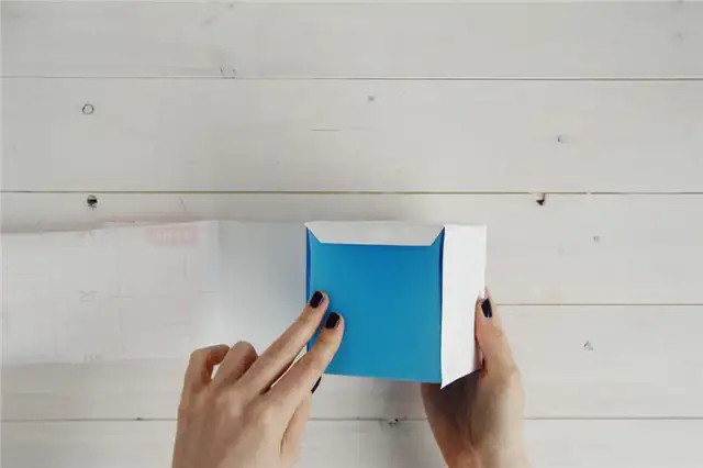 Wood-Effect-Covered-Containers-product-peel-off-paper2