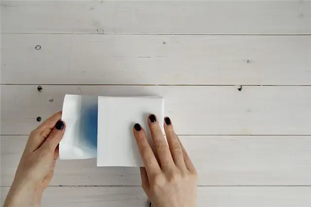 Wood-Effect-Covered-Containers-product-peel-off-paper3