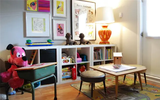 Ikea Expedit для хранения игрушек в игровой комнате