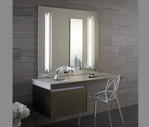contemporary-24-inch-vanity-with-drawers-robern