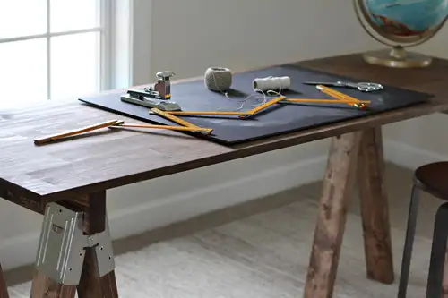 rustic-sawhorse-desk