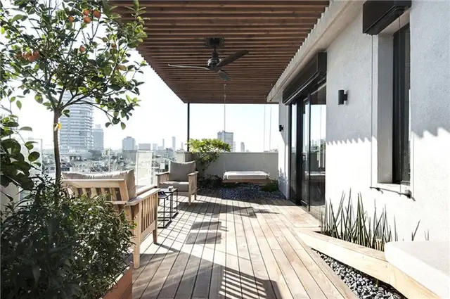 Duplex penthouse ремонт крыши терраса тик мебель