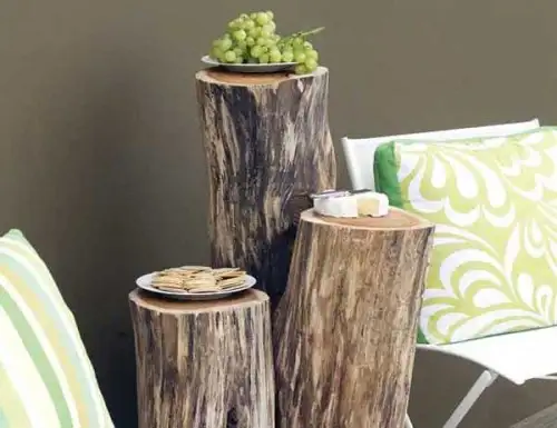 awesome-diy-outdoor-table-of-wood-logs-1-500x385