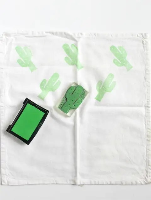 DIY (своими руками) Lino Print Cactus Napkins Craft