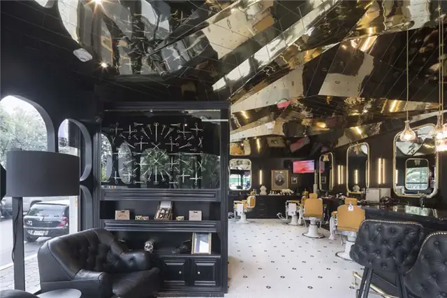 Барная стойка Barberia Royal от ROW Studio