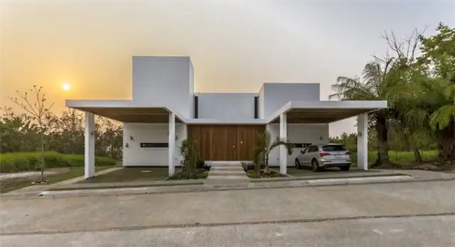 tabasco-house-car-garage