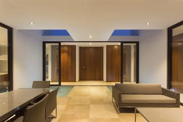 tabasco-house-transitional-space