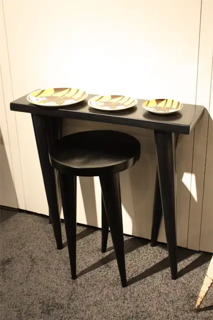 weendyu-wall-table