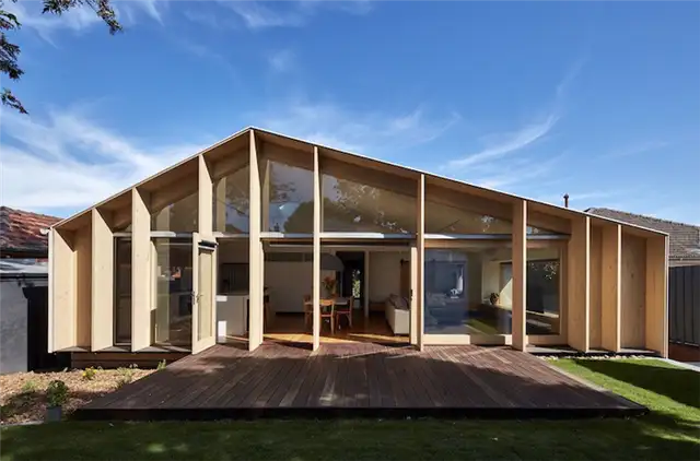 Скатная крыша Lean To House