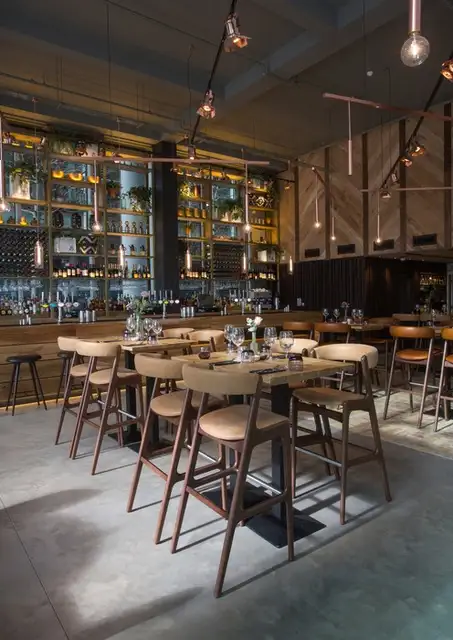 Стол The Refinery by Fusion Design and Architecture