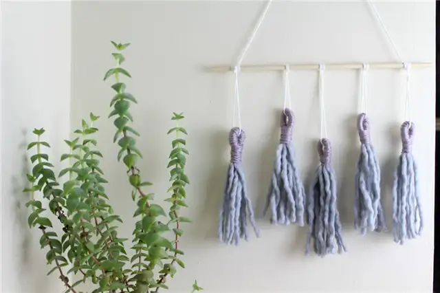 DIY (своими руками) Tassel Wall Hanging - цвет