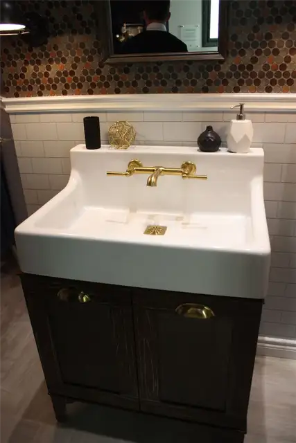 золотой смеситель american standard