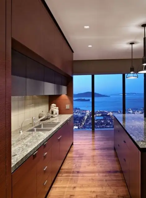 city-kitchen-view