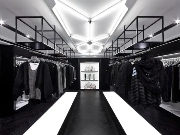 Vanguard Shine store2