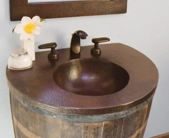 funriture-made-of-old-wine-barrels-2-554x454
