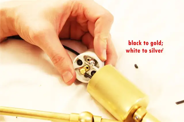 DIY (своими руками) Brass Branch Light - повторите для белого провода к серебряному винту
